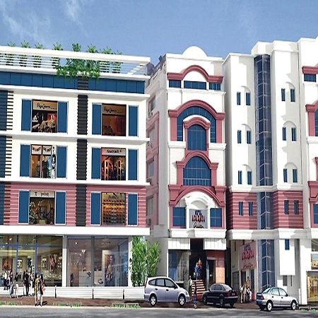 Hotel Adarsha Palace Belgaum Extérieur photo